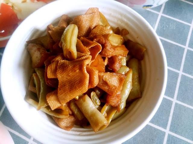  半小时|秋季午餐这样吃，半小时上桌，3菜1汤，吃肉解馋不上火，女人要吃