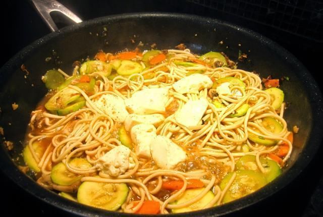 鸡腿|乌冬面的家常做法,只用几分钟,简单又美味