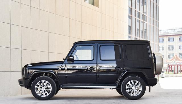 从来不|把2.0T卖到142.98万,奔驰:对不起,性价从来不是G级该考虑的