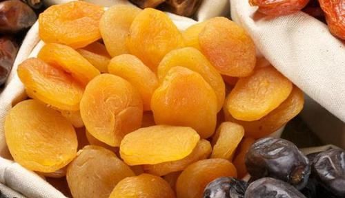  清洗|爱吃果干的朋友，这1类果干不可直接食用，在吃之前需要清洗一遍