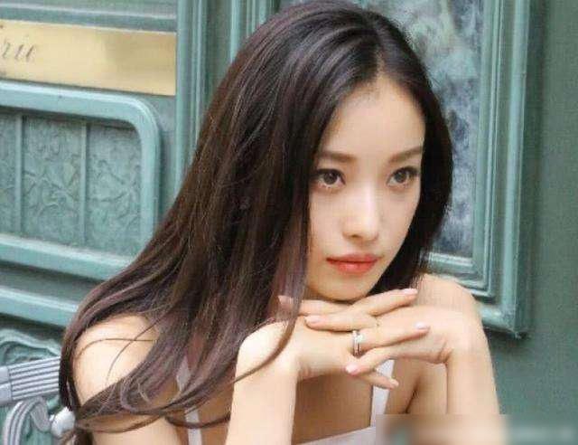  倪妮|倪妮被撞后，反被恶语相向，这“老好人”不当也罢