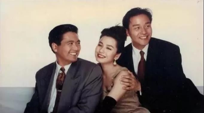 守寡|她曾拒绝成龙和刘德华，后为亡夫守寡至今，今59岁依旧美艳