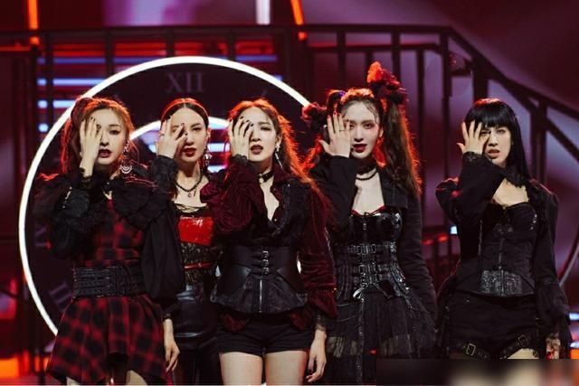  给出|孟佳观众喜爱度排名最低，颜值实力并不差为何淘汰？张萌给出答案