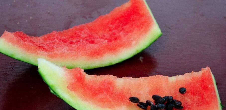  西瓜皮|西瓜皮千万不要扔，你想不到的7种妙用！