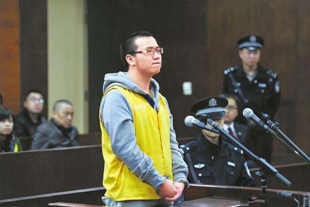 英雄|抗震小英雄雷楚年：汶川地震中救下7人，现在却沦为了阶下囚