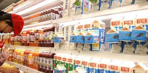 纯牛奶|都是牛奶,鲜牛奶和纯牛奶有何不同?只需这一招,以后不会弄错了