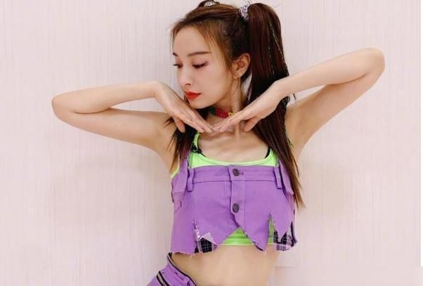  节目中|《乘风破浪的姐姐》未结束，她却转身另一档综艺，阵容超豪华