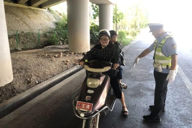 自行车|这些骑乘电动自行车违规的人被曝光！快来看看榜上有没有你？