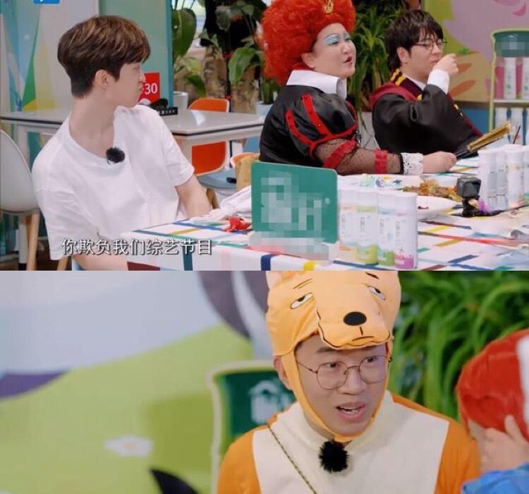  偷懒|录节目偷懒玩手机，喝口水都要做假，难怪贾玲杨迪瞧不上郑爽