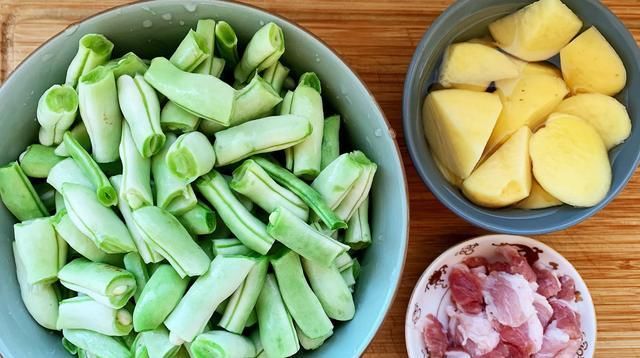  味十足|芸豆东北最家常的做法，炖出来香喷喷的，酱味十足好下饭