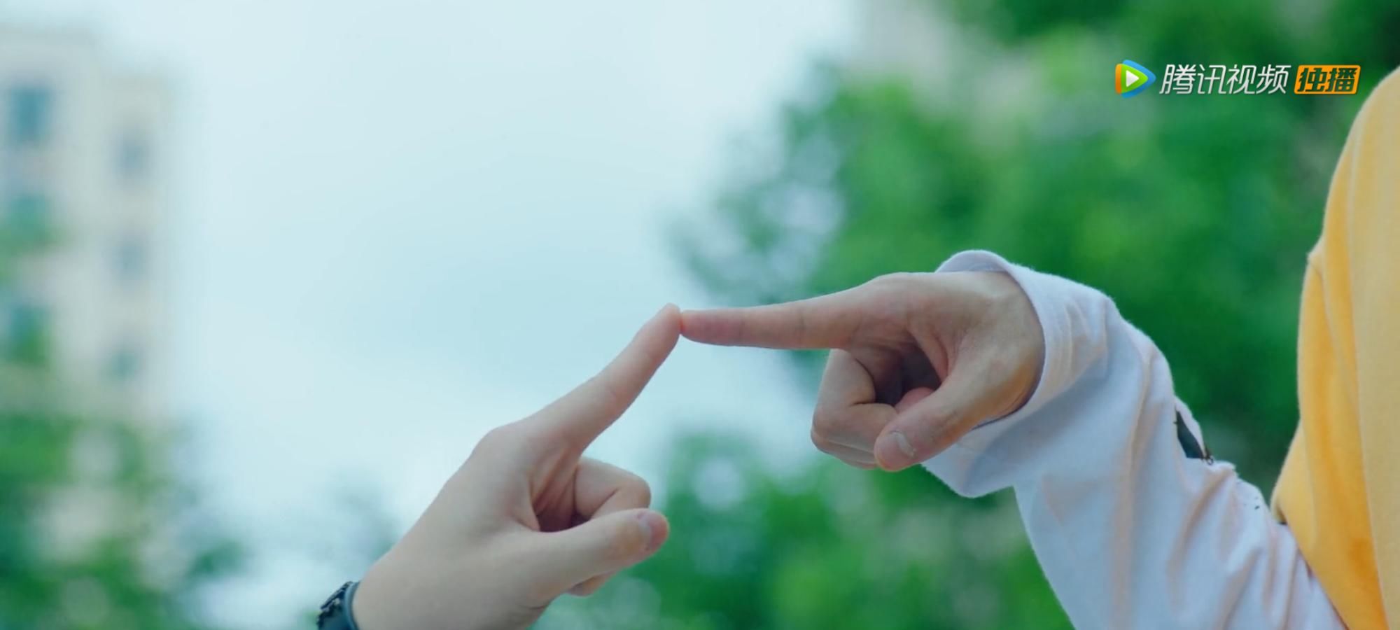  永不|《穿越火线》：鹿晗吴磊热血来袭，坚持梦想永不放弃