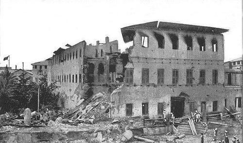 英国|史上最尴尬的战争,37分钟灭掉一国,网友:比我吃饭的时间还短?