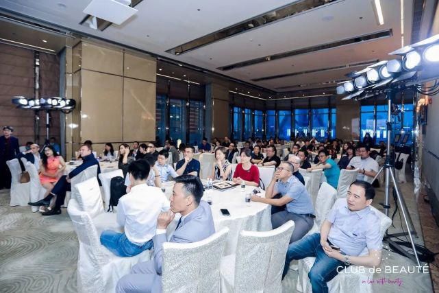  时代|100+创始会员首聚，欧莱雅中国校友会正式成立