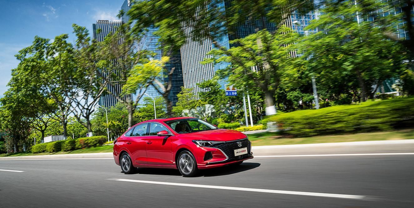 购车|长安逸动PLUS，热门又实用的购车选择