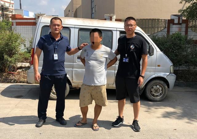 盗窃|“力拔山兮入歧途”,盗窃徒手搬起电动自行车逃之夭夭…