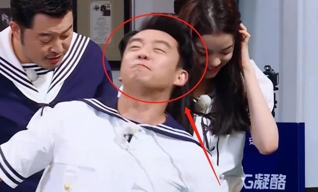 压板|跑男团都怕的指压板,欧阳娜娜却丝毫无感,蔡徐坤说出了大实话