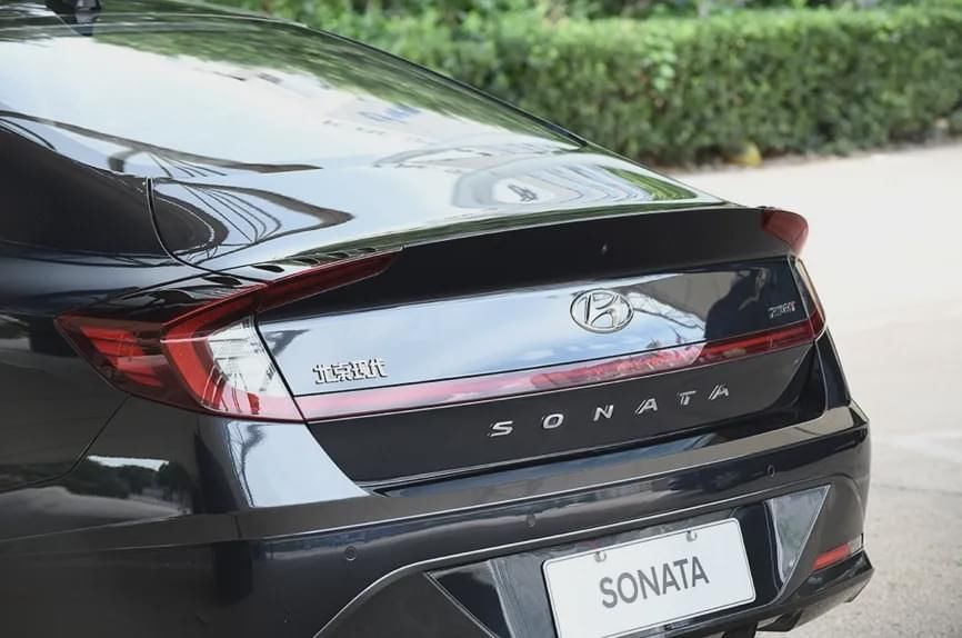  索纳塔|都是第10代，都是“H”，第十代索纳塔和第十代雅阁谁更强？