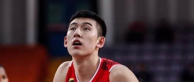 朱芳雨|CBA朱芳雨怒找八一高层，市场冒出2条大鱼，大韩小丁或将都失意