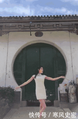 漫画|搞笑漫画:小伙子忽然认为抄近路可行