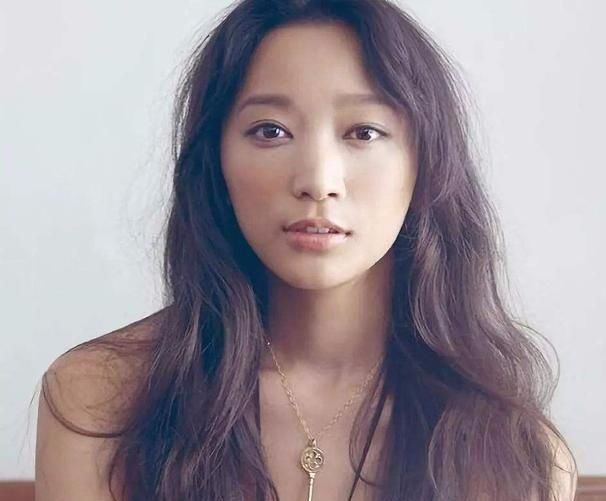  希太|比起渡边杏佐佐木希太卑微了，配合老公露面秀恩爱真不嫌脏？