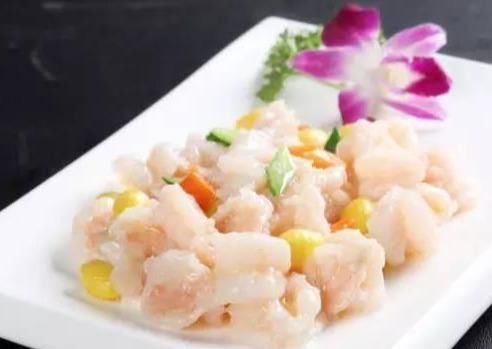  虾仁|香辣素牛肉，砂锅焗鱼头，水晶虾仁的做法这几道家常菜的做法