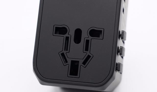  充电|万旅45W快充旅行转换插座拆解，一个便可走遍世界