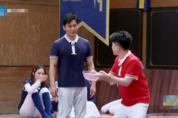  镜头|新一期《奔跑吧》张大大抢足镜头，却被导演怂，被观众说矫情