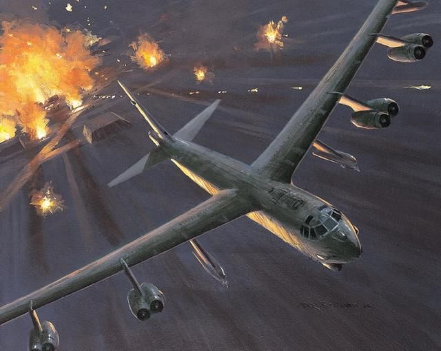  加油机|飞行员报告：在B-52轰炸机上飞行和战斗