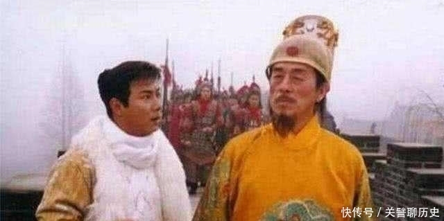 猪蹄|朱元璋欲杀沈万三，指着猪蹄问叫什么？沈万三说了3个字，侥幸逃过一劫！