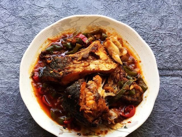  真不错|周末的早午餐，简单4道家常菜，闺蜜：搭配真不错，好想来蹭饭