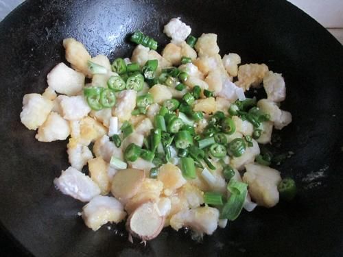  均匀|这样做鱼，比麻辣鱼酸菜鱼都好吃，鲜嫩没杂刺营养好消化，真香