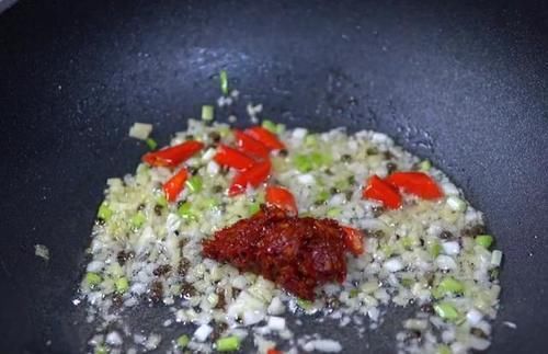 好吃|家常版猪血烧豆腐,嫩滑入味,鲜香又营养,比饭店的还好吃,下饭