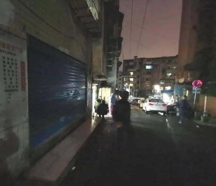 茶室|打麻将一言不合就砍人！刚刚，东山一茶室男子被砍伤，警方介入调查