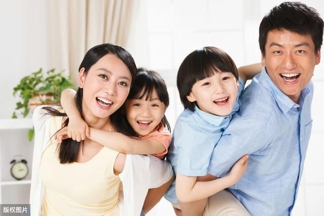 刘女士和|“别人家的孩子，我可不养”女子坚持维护自己权益，遭到全家指责