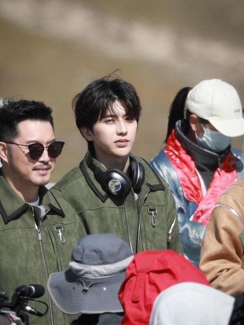  开录|奔跑吧黄河篇开录，郑恺郭麒麟缺席好可惜，不过有4位新成员加入