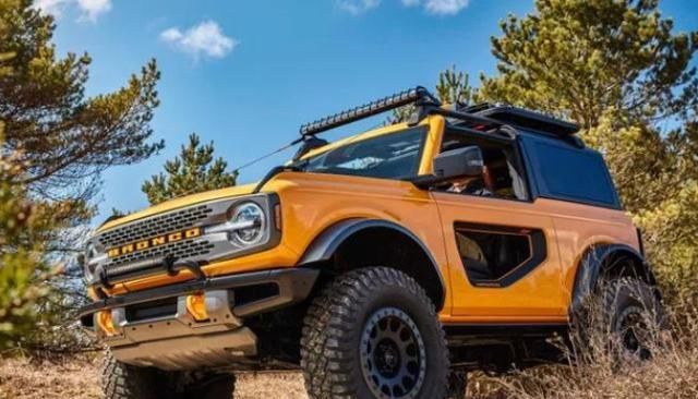  折合人民币|福特Bronco发布15天订单超23万，牧马人瑟瑟发抖，网友直呼：好硬