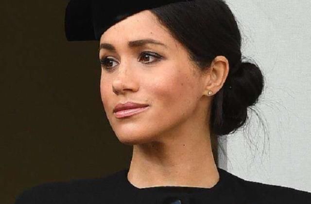  新书|39岁梅根新书爆料！种种不如意甩锅王室，网友：被哈里宠成巨婴