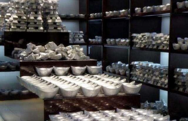  掀起|清末掀起了留学浪潮，但为何中国人纷纷前往日本留学？