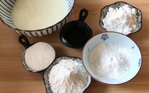  椰香|超好吃的椰蓉冰皮月饼，椰香浓郁，薄皮大馅，中秋节要做给家人吃