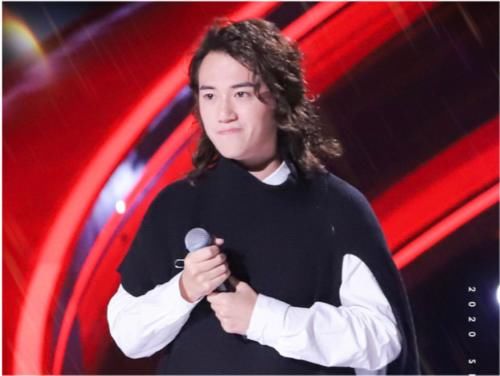  18进9|《好声音》宋宇宁露冠军相，将另一原创选手淘汰，贾翼腾也危险了