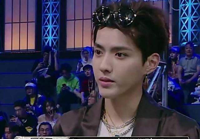  浪姐|张靓颖新歌拉踩《浪姐》，资历不如宁静、咖位不如李宇春，就这？