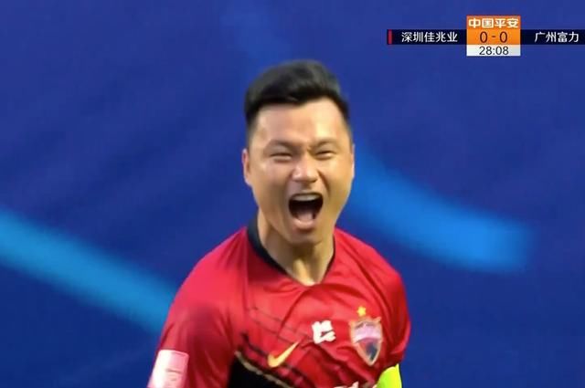  登场|中超最新积分榜：34岁郜林导演3球大胜，助深足力压恒大登顶