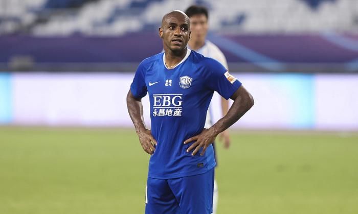  双喜临门|世界波破门+女儿出生！34岁穆里奇双喜临门，60米精准长传化身孔卡