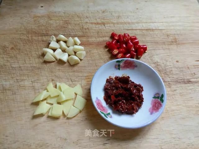 下酒|香而不腻的肥肠煲！零厨艺家常菜！下酒又下饭，好吃到爆