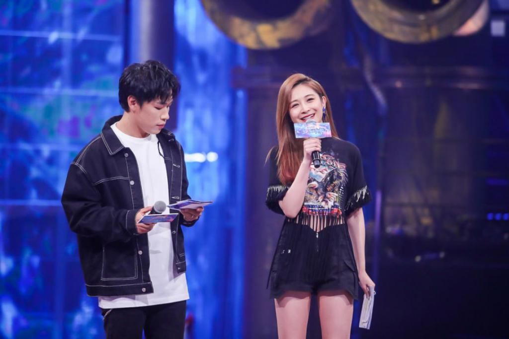  实力|小牛电动凭实力拍下《这！就是街舞》第三季总决赛第一顺位创意中插广告口