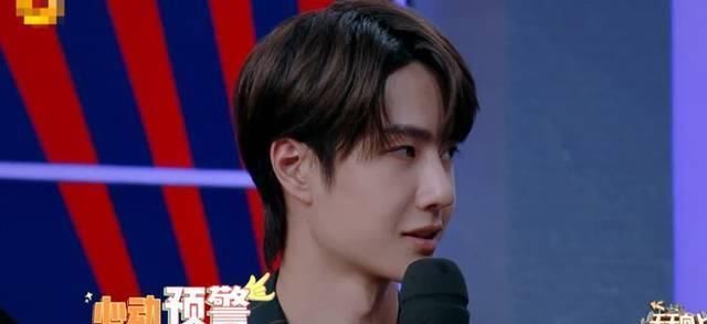  妈妈|王一博妈妈惊喜现身《天天向上》，看清她的出场方式，太暖心了