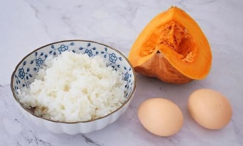  米饭|1块南瓜，1碗米饭，不用揉面，不用烤，上锅一蒸，好吃不上火