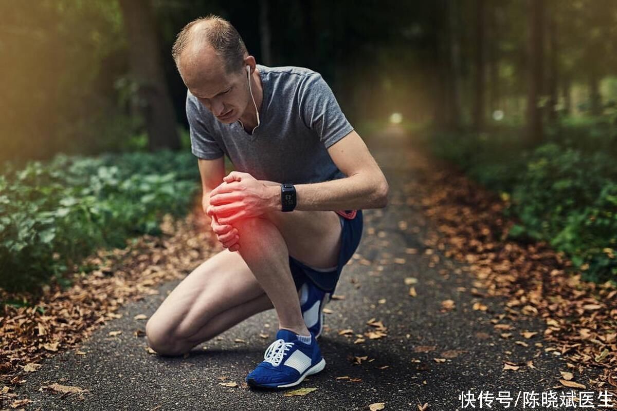 老年人膝盖疼可以运动缓解么(老年人膝盖疼，是坚持运动好，还是彻底静养好？医生逐一分析)
