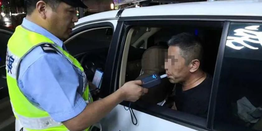  小时|交警蜀黍再发力，5小时查处4名“酒司机”！