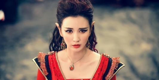  击败|击败汤唯，错爱黄海波，今成亿万公司老板娘，张萌没那么简单